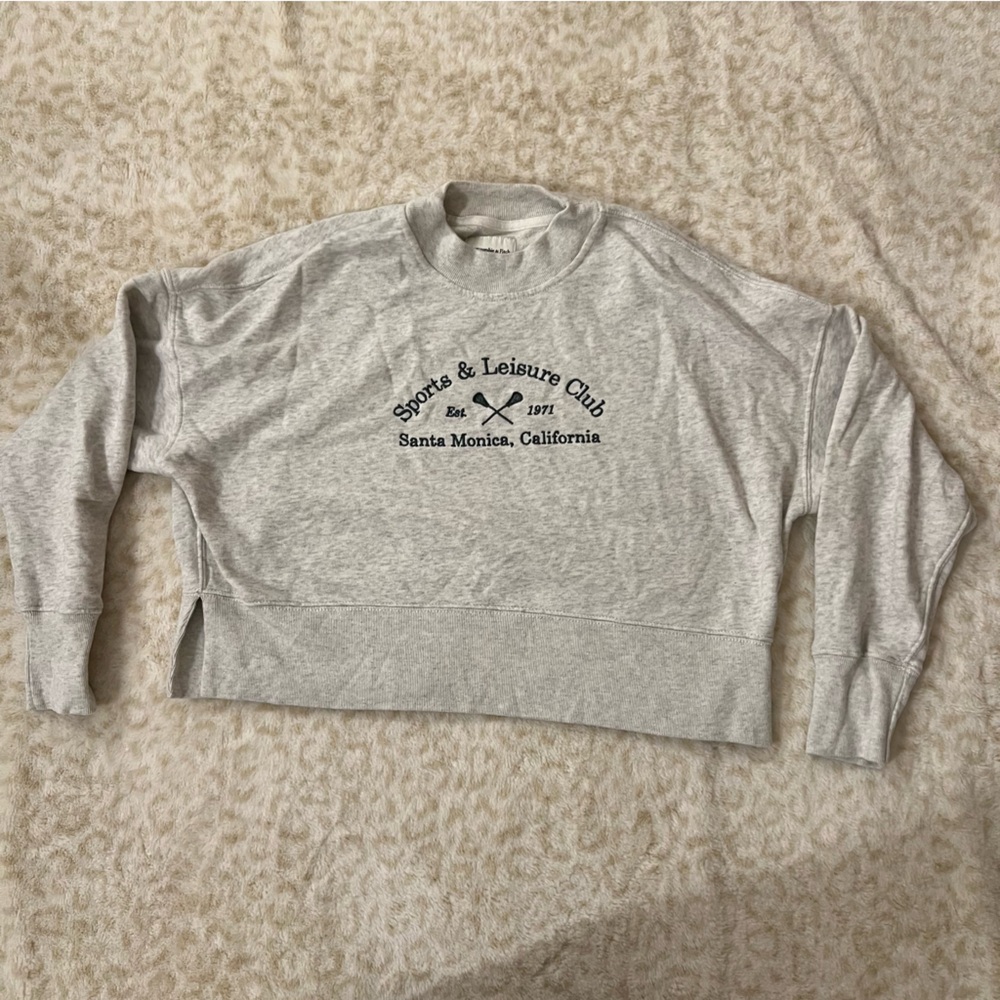 A&F Tennis Cropped Crewneck